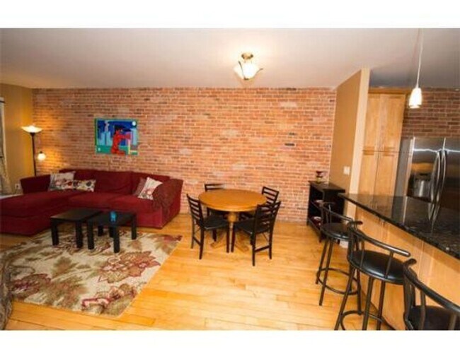 Photo - 1163 Commonwealth Ave