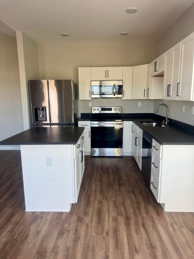 Photo - 100 Sidewinder Dr