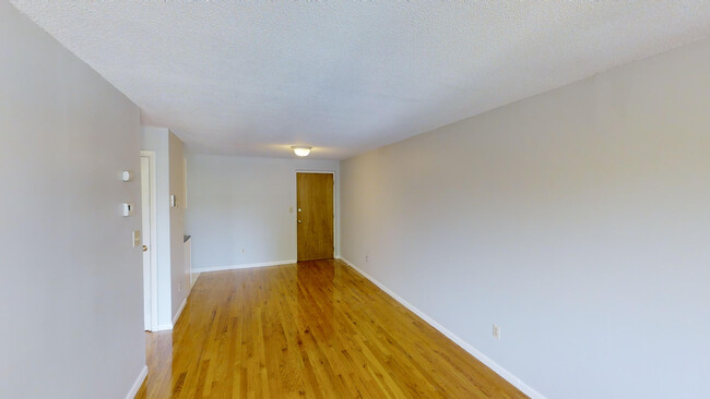 Photo - 15 Murdock St Condo