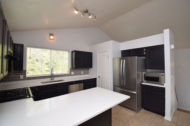Photo - 3 Bedroom 2 Bath House in Midvale!!!
