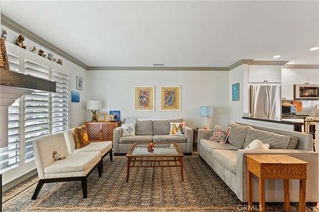 Photo - 419 Gloucester Dr
