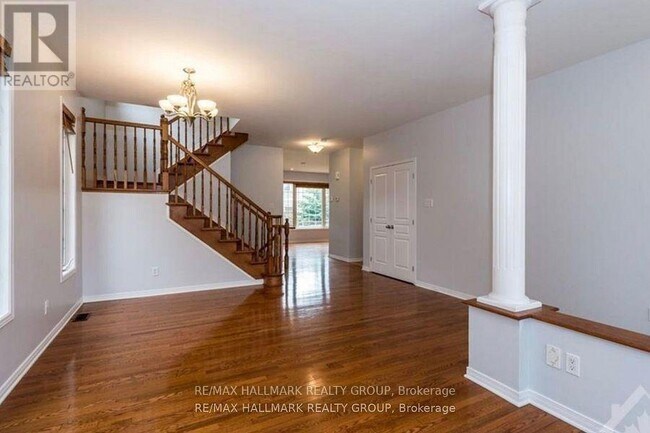 Photo - 135 Stedman St