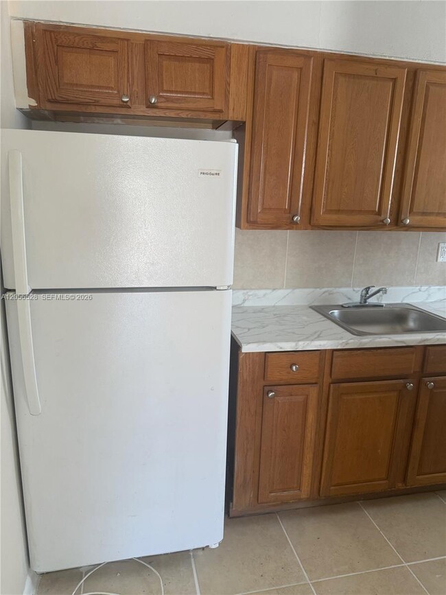 Photo - 621 SW 15th Ave Unit 4
