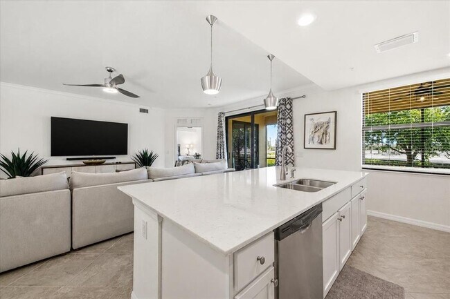 Photo - 10792 Tarflower Dr Unit 102
