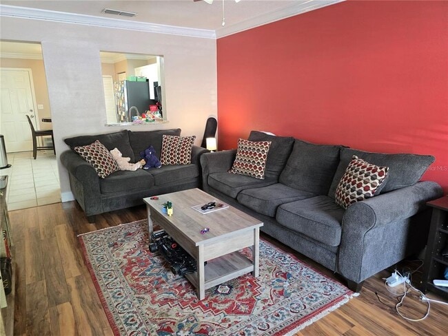 Photo - 2636 SW 35th Pl Unit 9