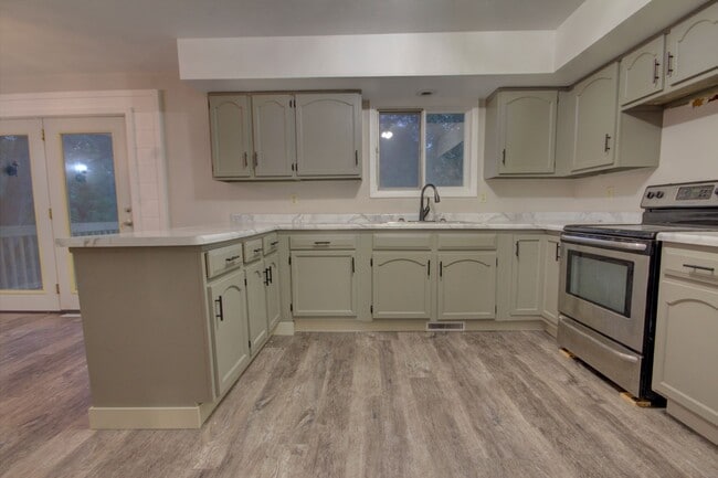 Photo - Renovated Orion Homome