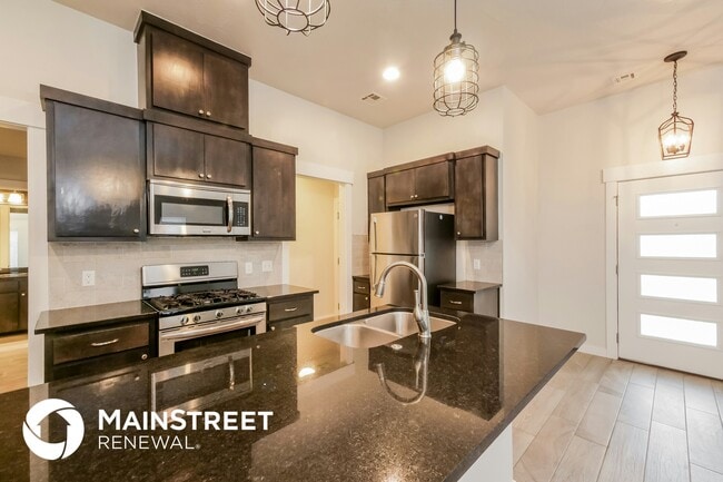 Photo - 508 NW 179th Cir