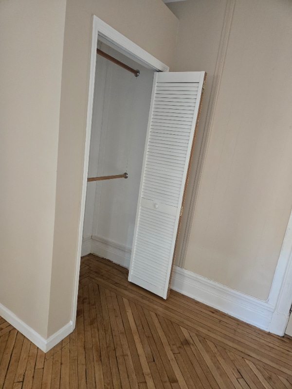 Photo - 581 E 26th St Unit 581 east 26th street