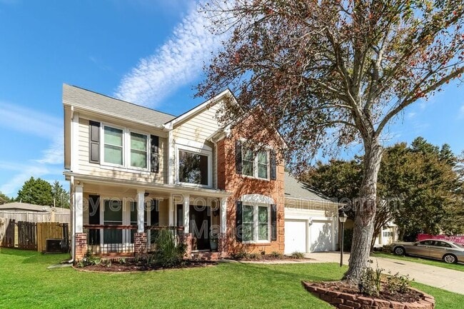 Photo - 2311 Parkside Walk