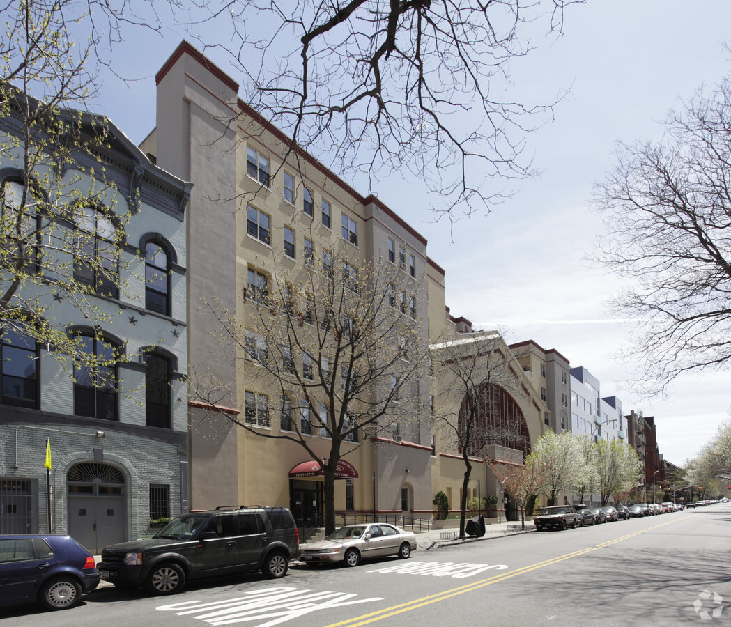 Photo - The Clermont Armory Apartments