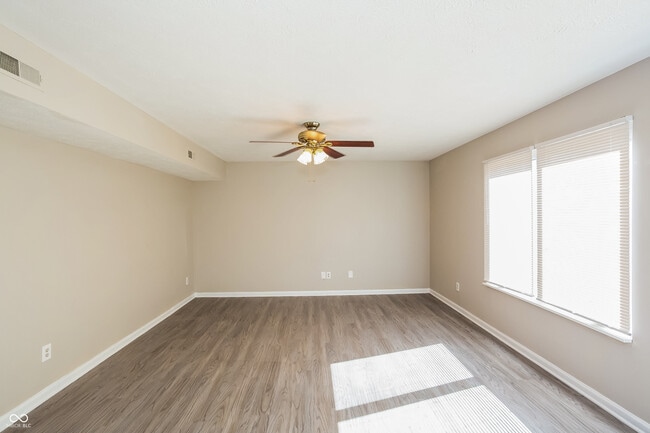 Photo - 6002 Tybalt Dr