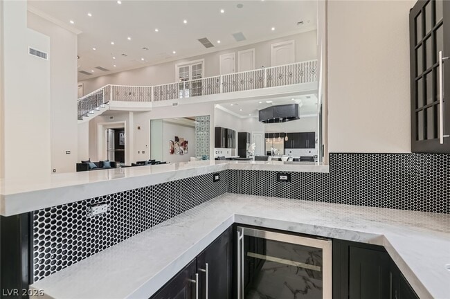 Photo - 5367 Secluded Brook Cir