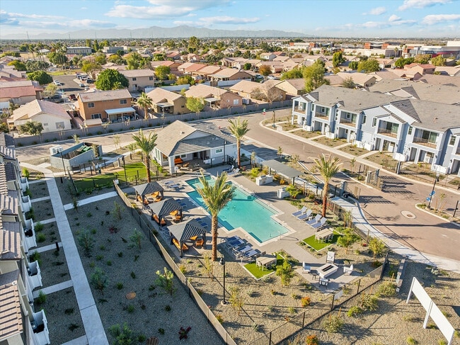 Rev3 at Encanto West