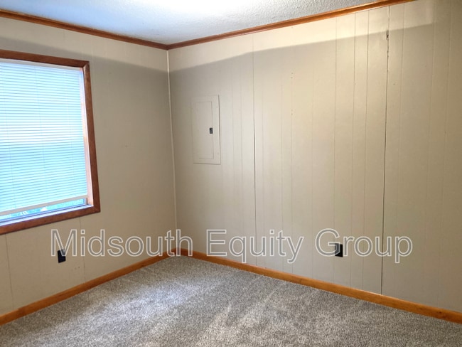 Photo - 106 Parkburg Rd