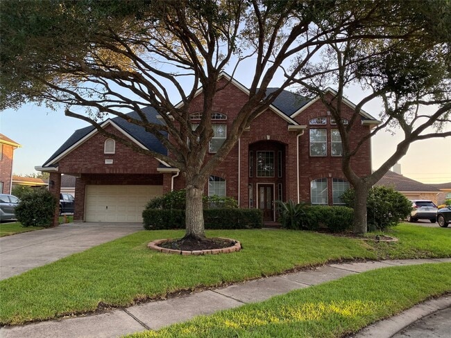 Building Photo - 9403 Sundance Dr