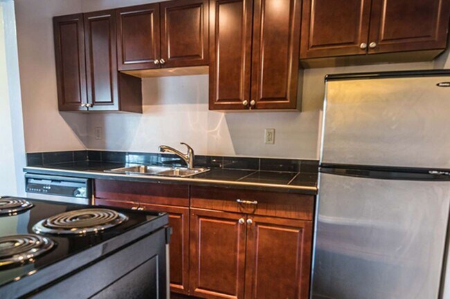 Photo - Buckingham Manor