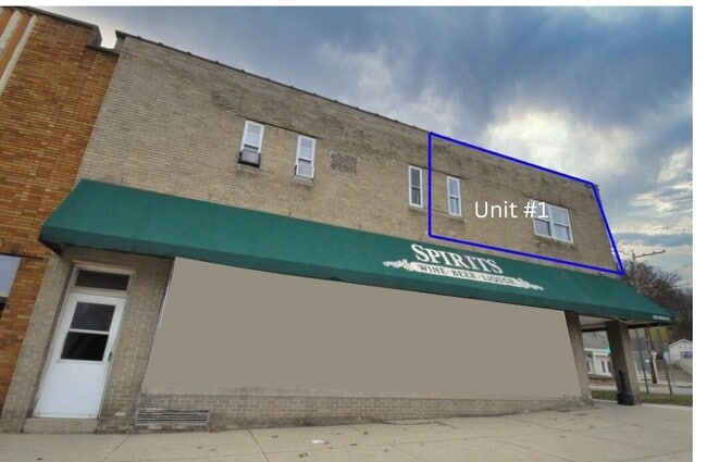Building Photo - 506-530 Main St