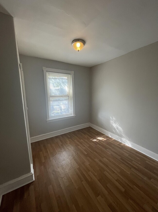 Photo - 2828 W Clementine St