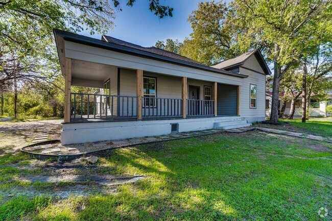Building Photo - 519 N Anglin St Rental