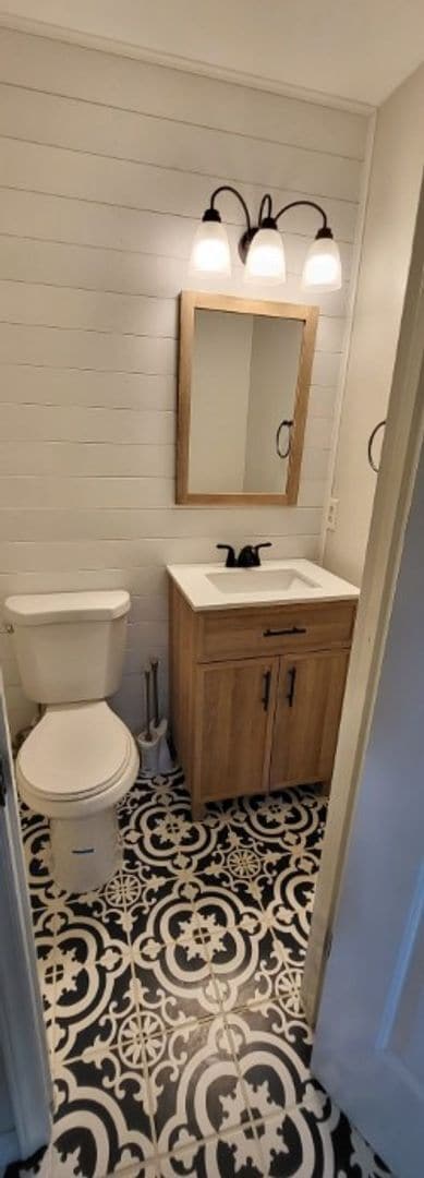 Photo - Home on Corner lot in Wood Valley