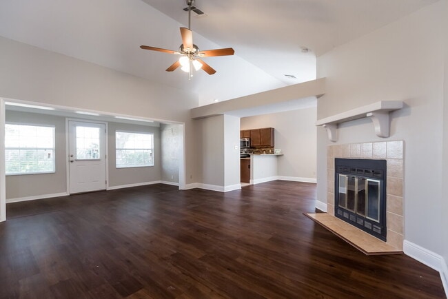 Photo - 1003 Ragsdale Rd