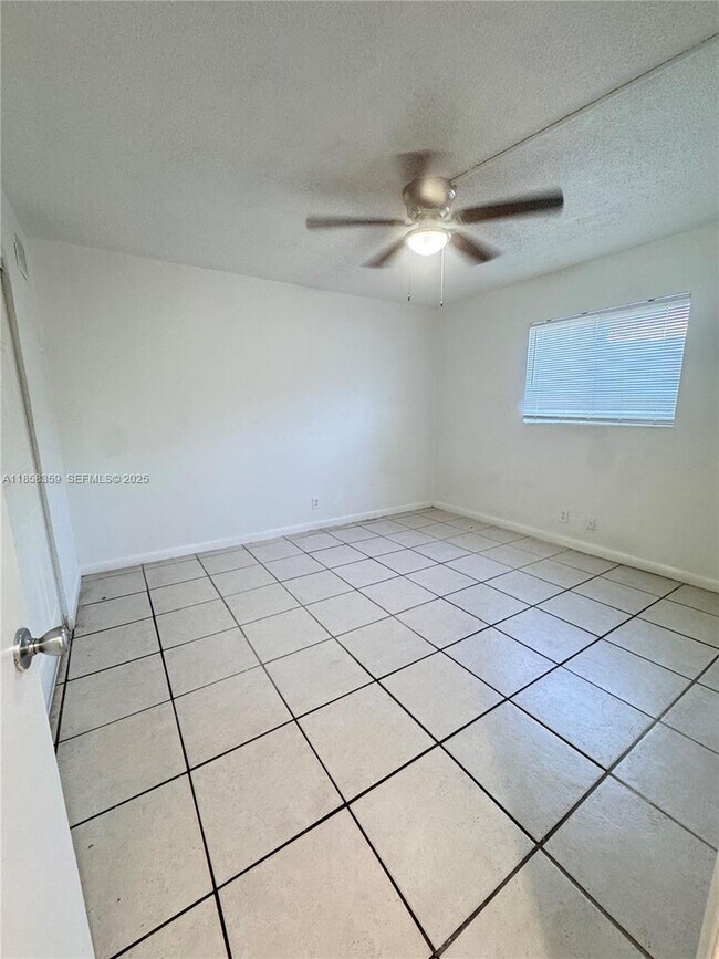 Photo - 2331 Adams St Unit 7