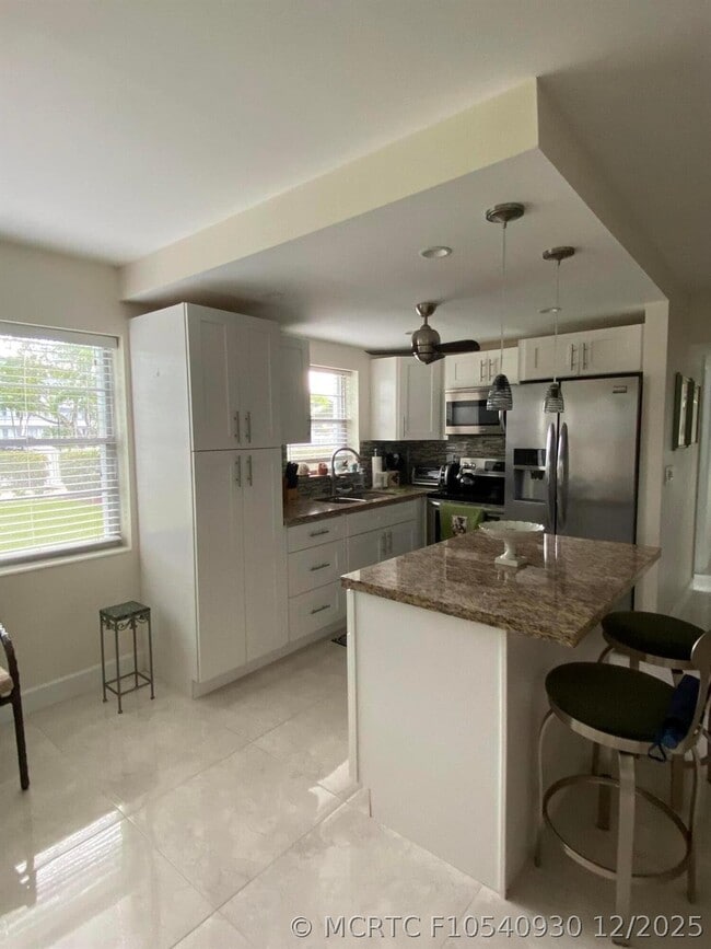 Photo - 321 Durham Cir Unit 321