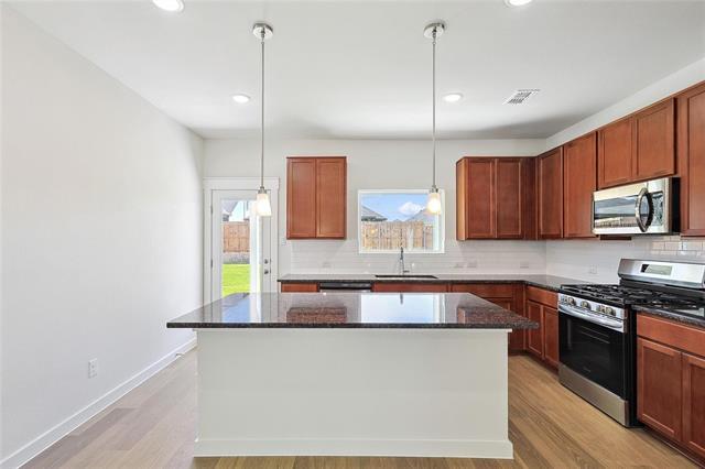 Photo - 623 Russell Dr