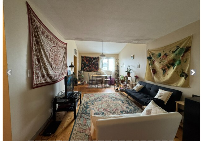 Photo - 369 Dorchester St