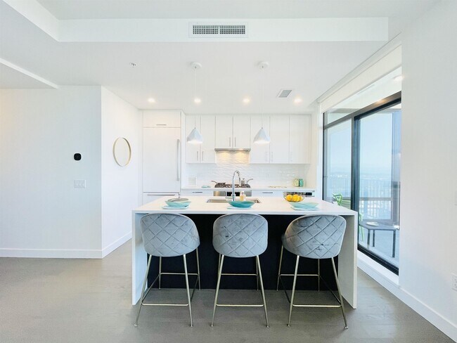 Photo - 1502-1588 Johnston Rd Unit 1502