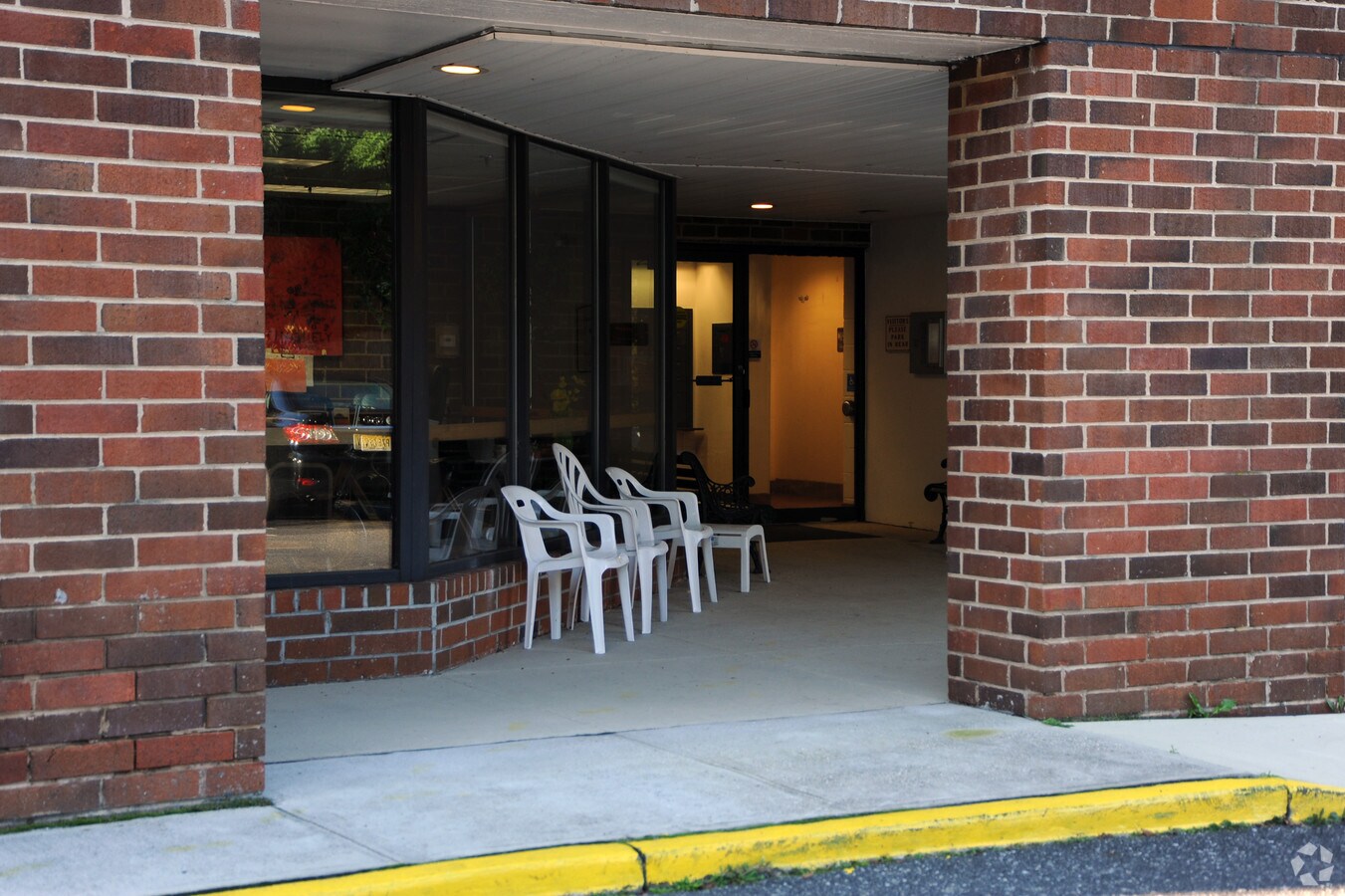 Photo - Hibernia Apartments