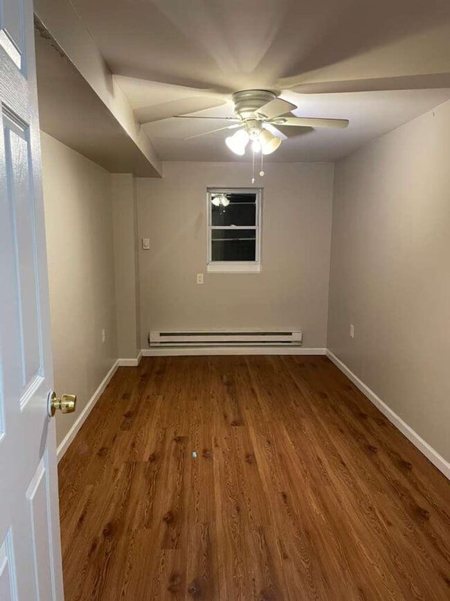 Photo - ??? UPDATED 3 BEDROOMS AND 1.5 BATHS HOME LOCATED IN WEST OAK LANE ???