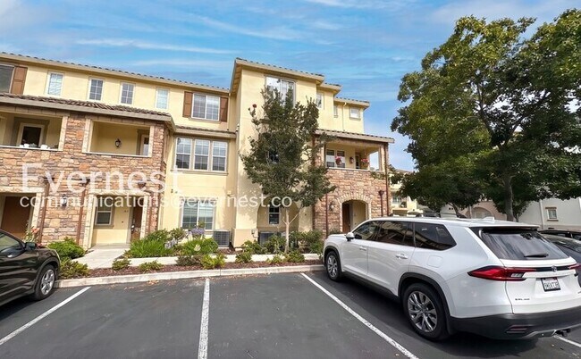 Photo - 3-Bed/3.5-Bath Townhome/ Available Soon!