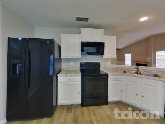 Photo - 7150 Elk Trail