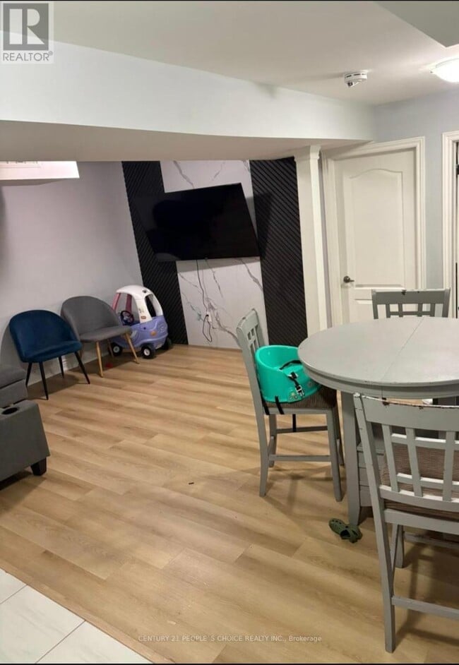 Photo - 23 Blairwood Ct