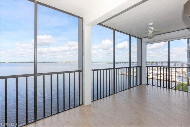 Photo - 1901 Clifford St Unidad 704