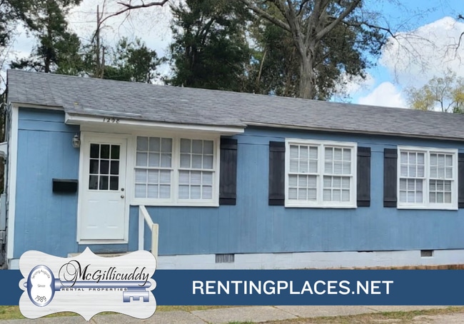 Building Photo - 1208 Holden Dr Rental