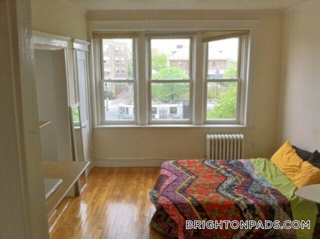 1637 Commonwealth Ave Unit 14