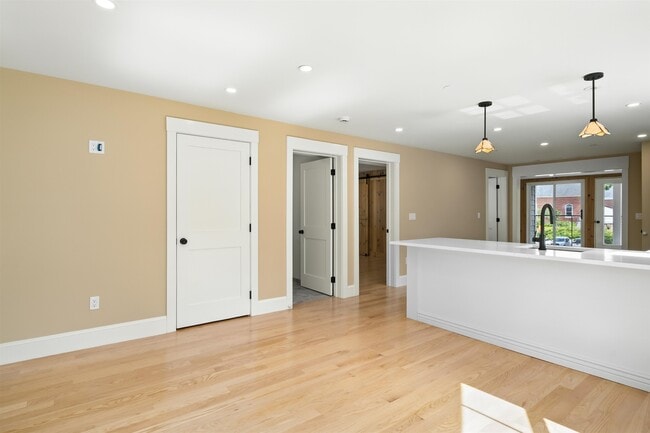 Photo - 8 Water St Unit 2