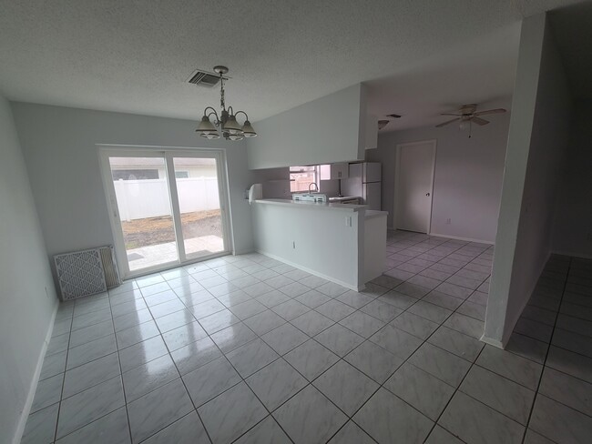 9511 Pembridge Ct