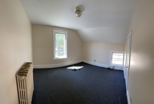 Photo - 27 Loomis St