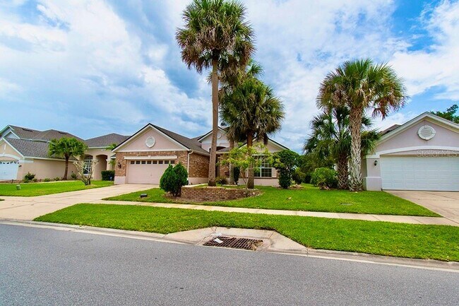 1707 Golfview Dr