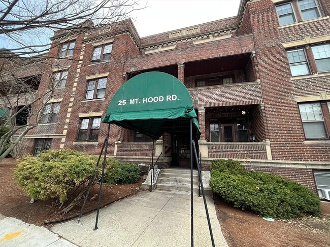 Building Photo - 25 Mt Hood Rd Unit 2