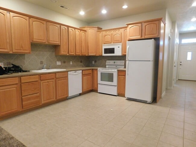 Photo - Quiet Neighborhood!