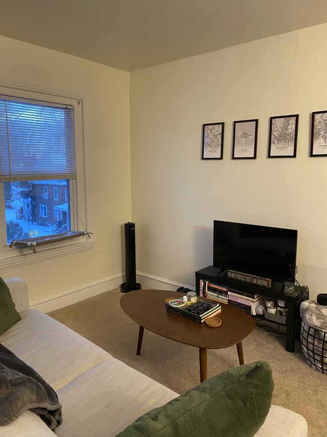 Photo - 110 Walnut Ave Unit Apartment #3