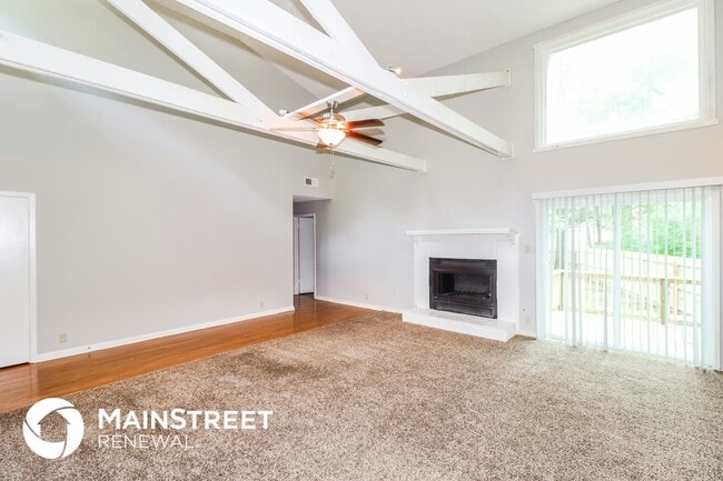 Photo - 9143 Gainsborough Dr