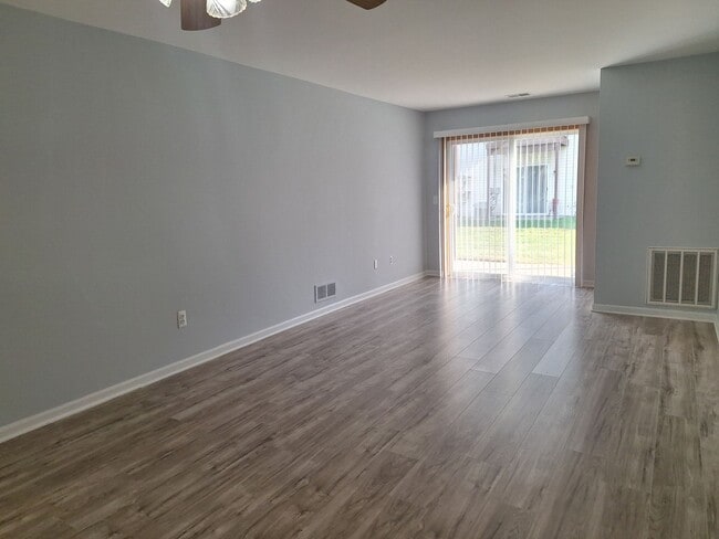 Photo - Enjoy condo life in this spacious ranch st...