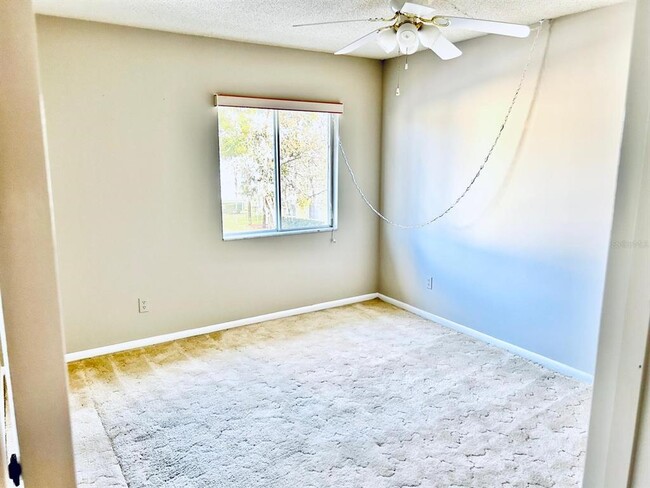 Photo - 592 Fairways Cir Unit B
