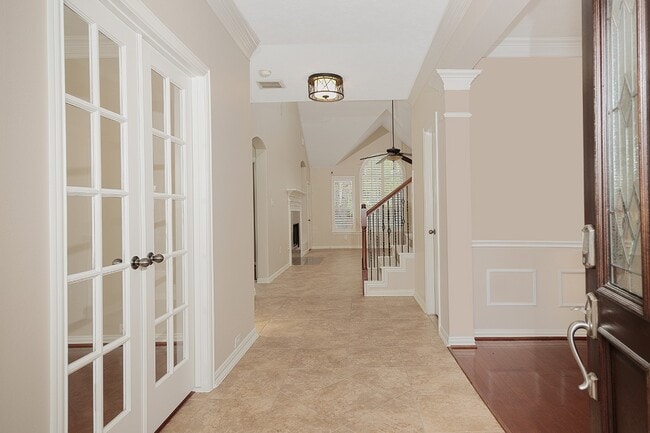 79 E French Oaks Cir