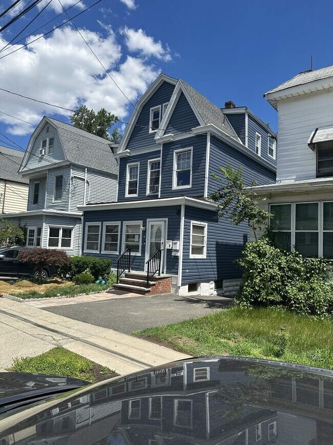 Photo - 106 Rollinson St Unidad 106 Rollinson Street West Orange,  NJ  07052